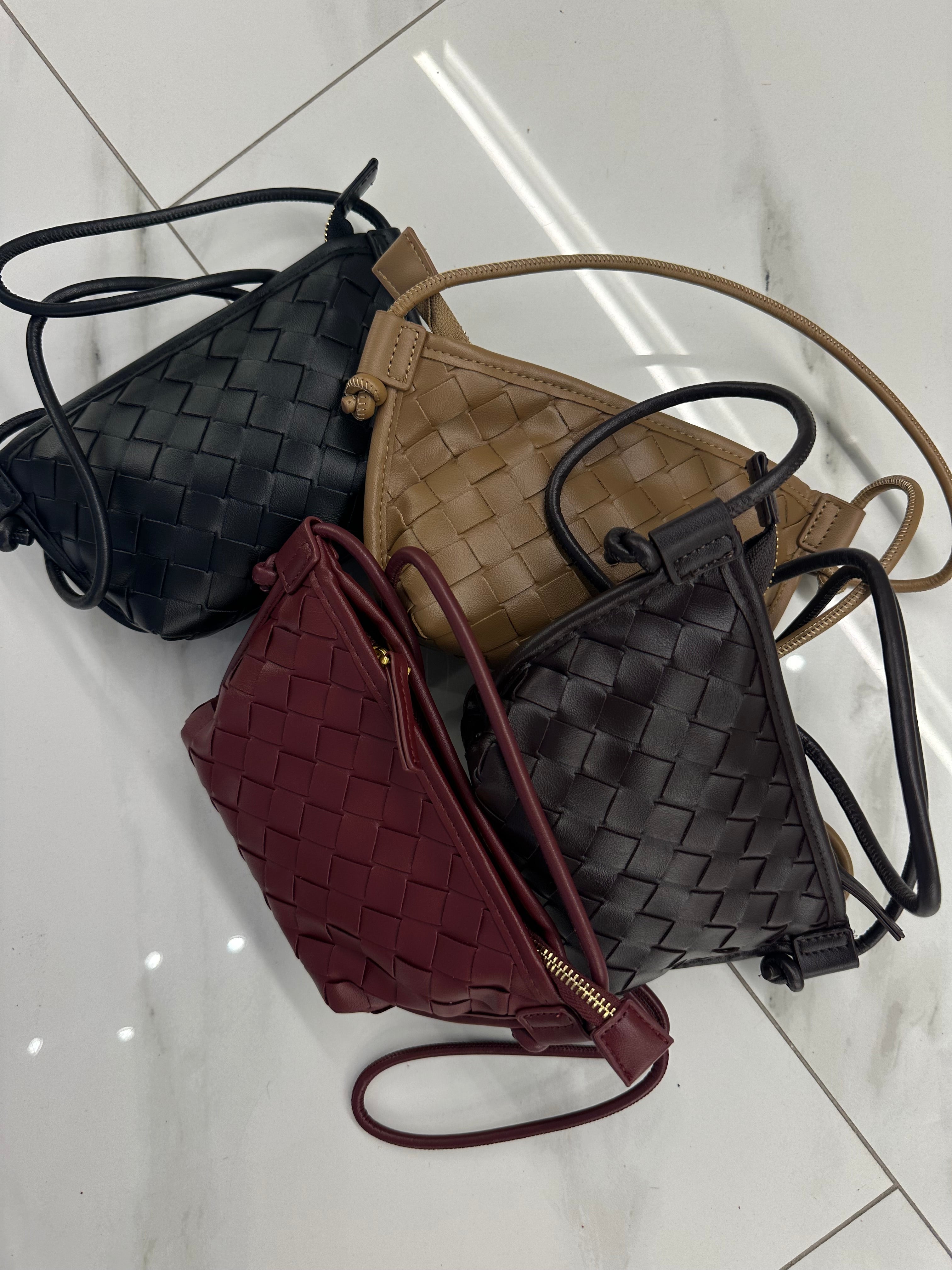 Tracolla Bottega
