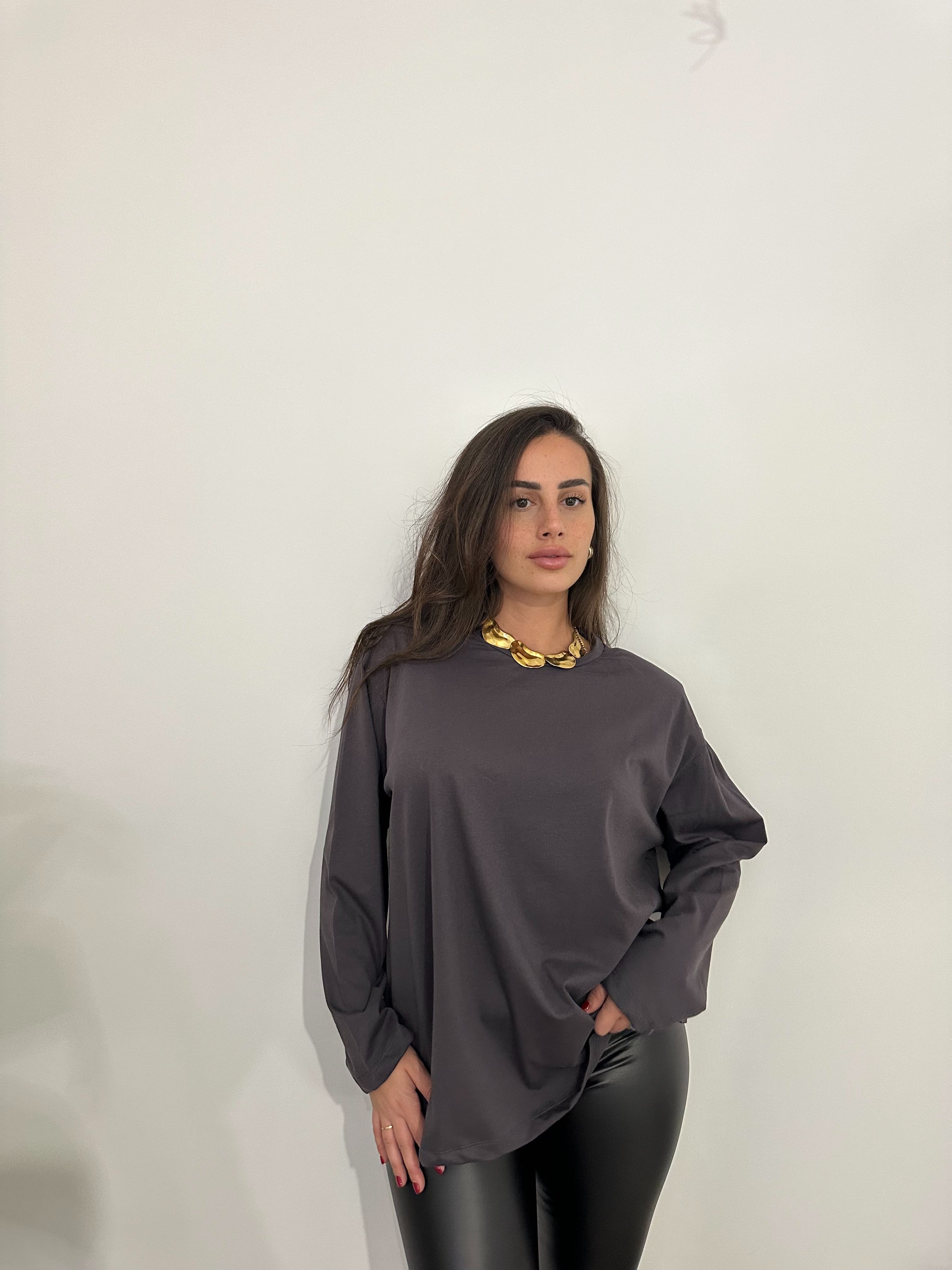 T-shirt spalline