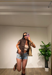 Shorts botton
