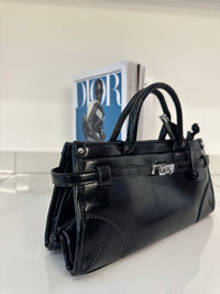 Borsa H