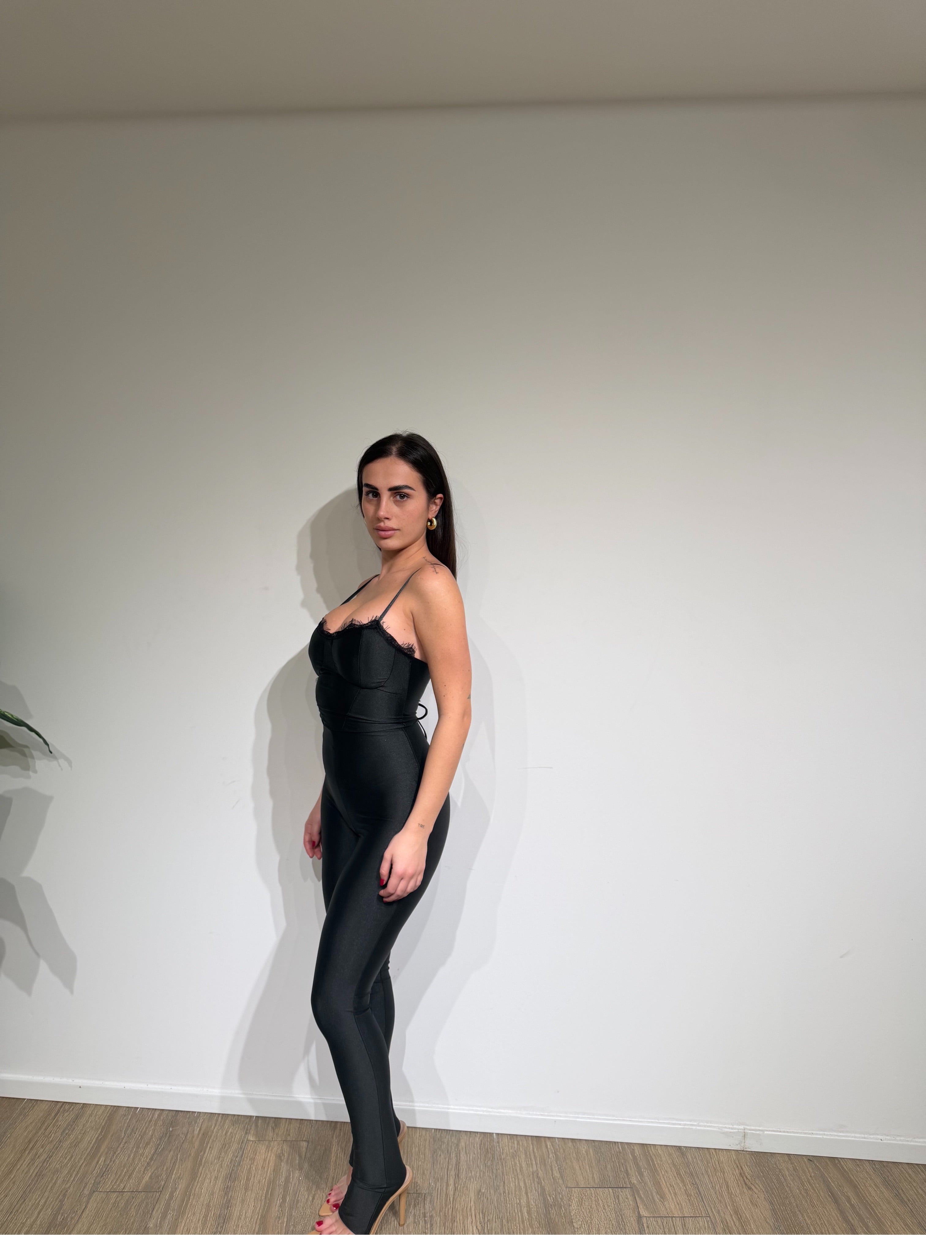 Tutina Holly