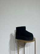 Mod.Ugg stivaletto