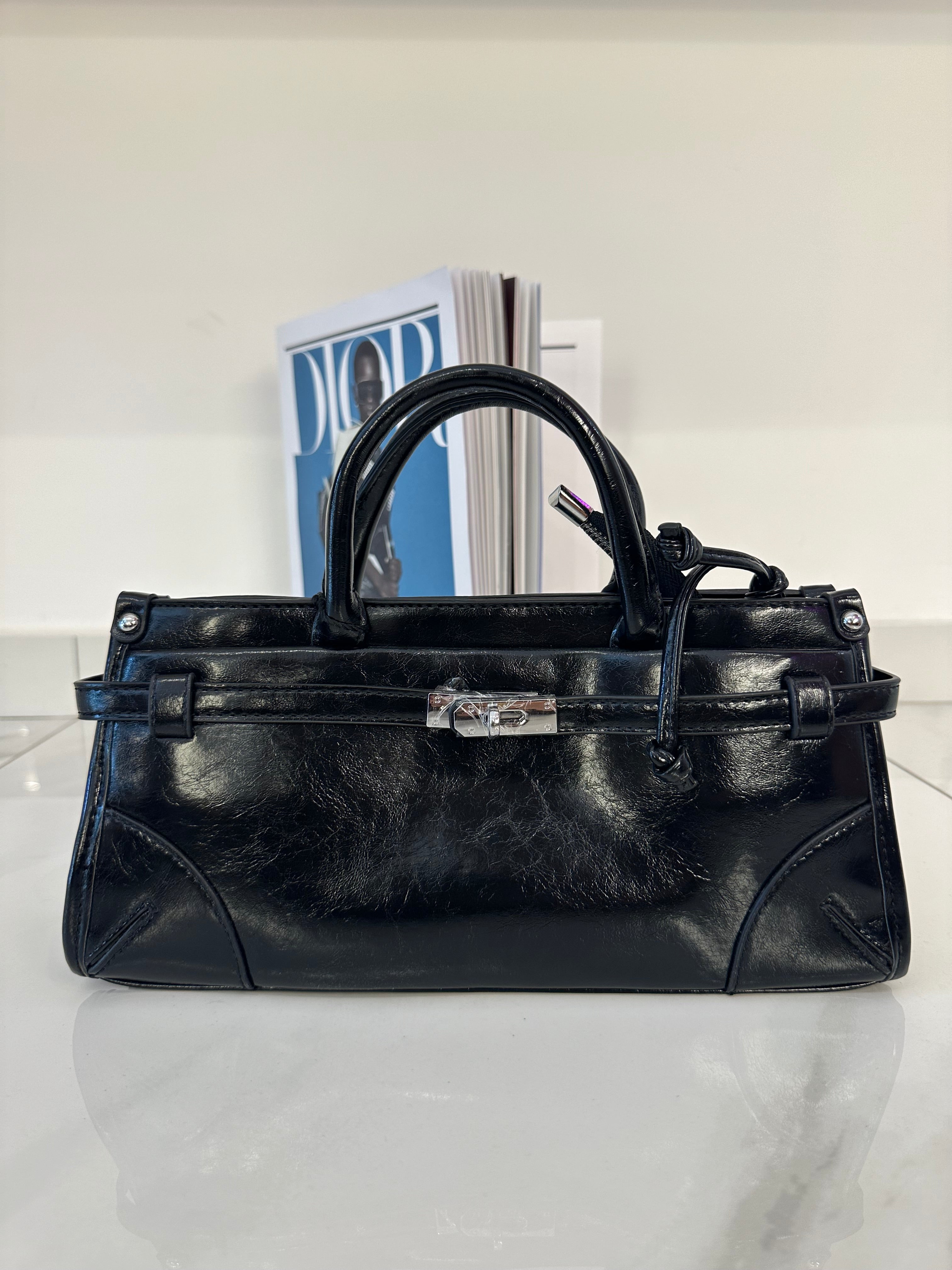 Borsa H